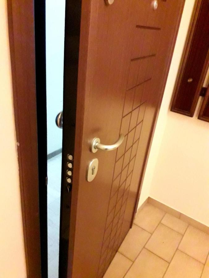 Central Apartment อิโออันนินา ภายนอก รูปภาพ